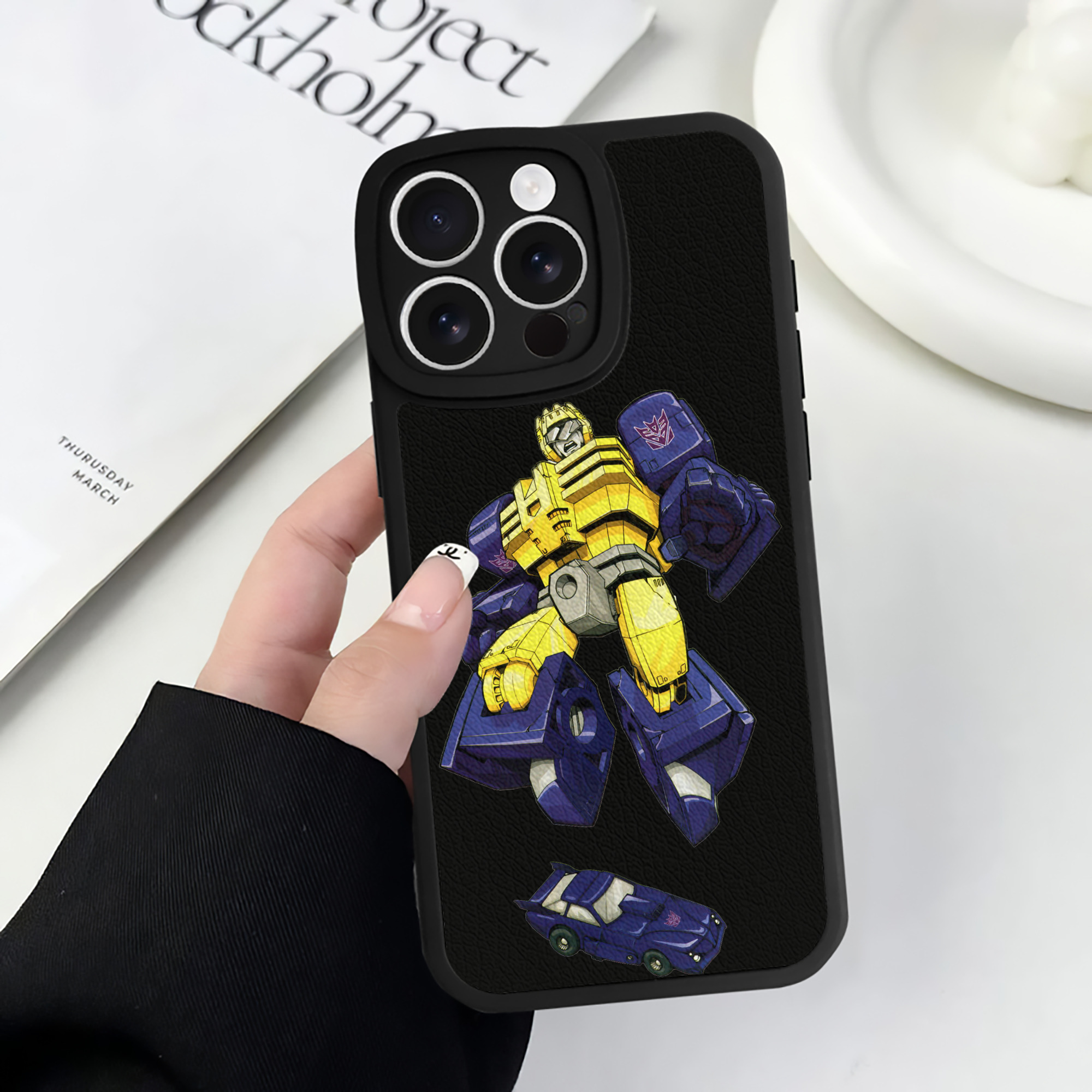 （画像用）  【iPhone 16シリーズ対応】シリコンスマホケース（レザー調） 材質：シリコン